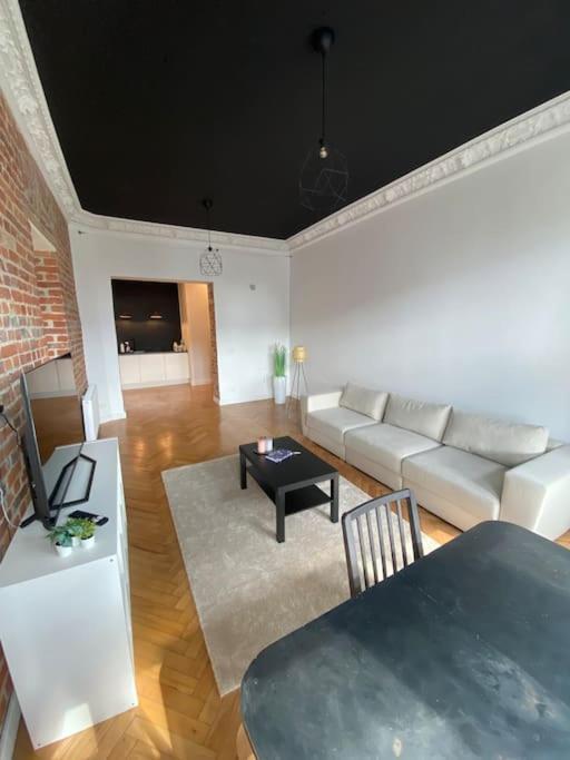 Wyjatkowy Apartament Blisko Rynku Daire Wroclaw Dış mekan fotoğraf