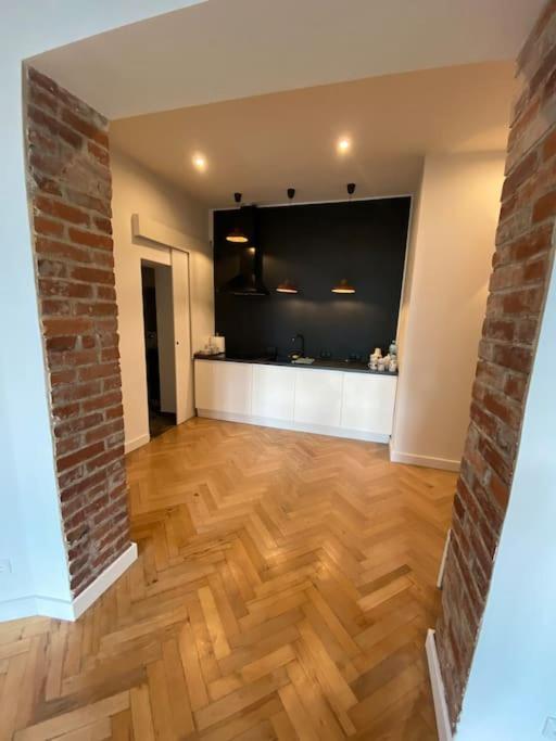 Wyjatkowy Apartament Blisko Rynku Daire Wroclaw Dış mekan fotoğraf